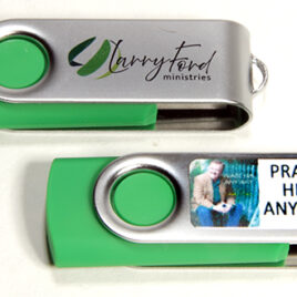 <em>Praise Him Anyway</em><br>FLASH DRIVE